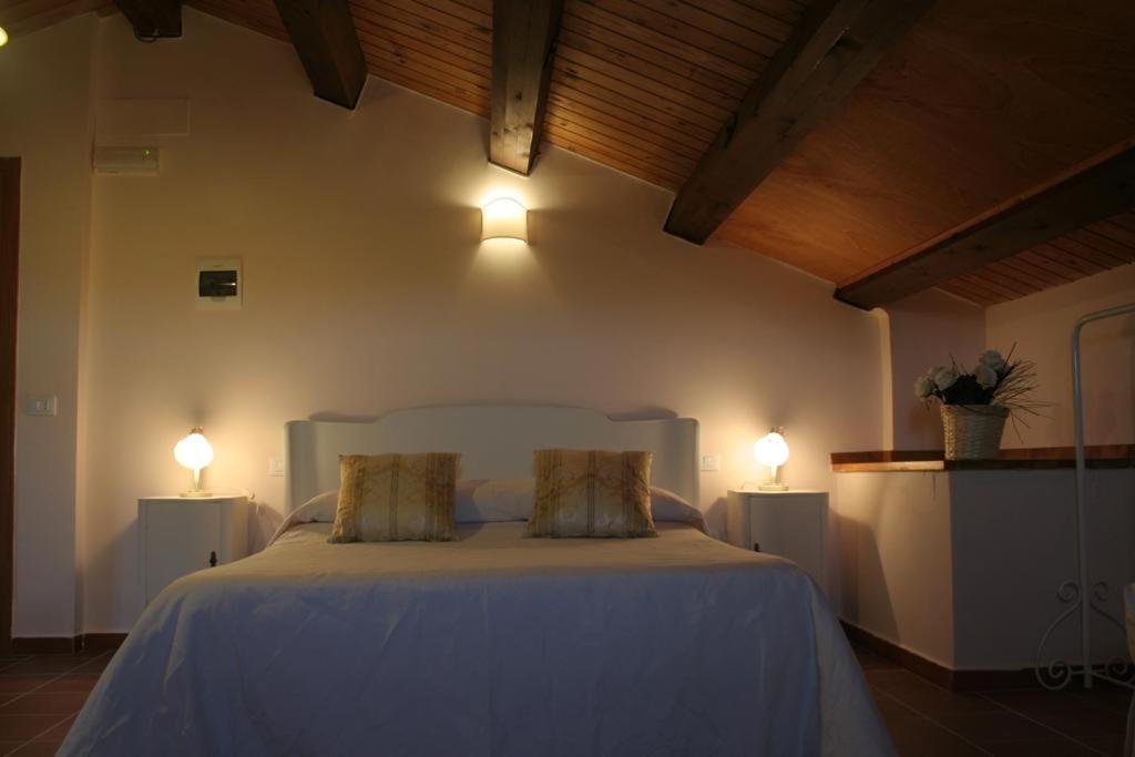 Вилла Casale Torre San Magno Корато Экстерьер фото