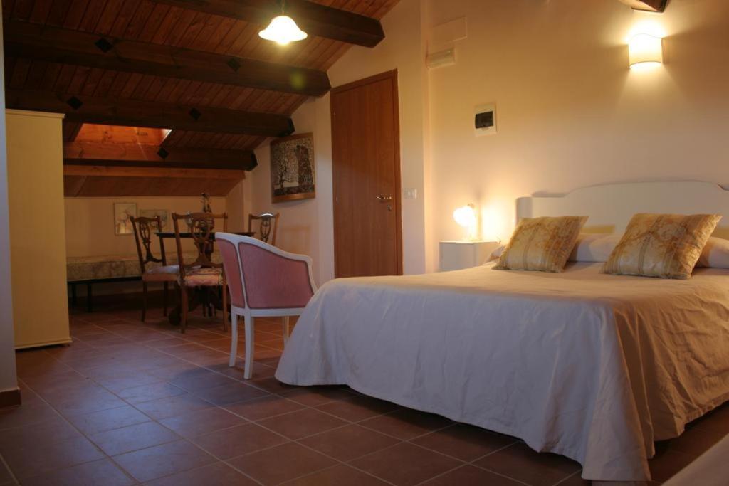 Вилла Casale Torre San Magno Корато Экстерьер фото